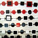 collane-corda-bianco-rosso-nero
